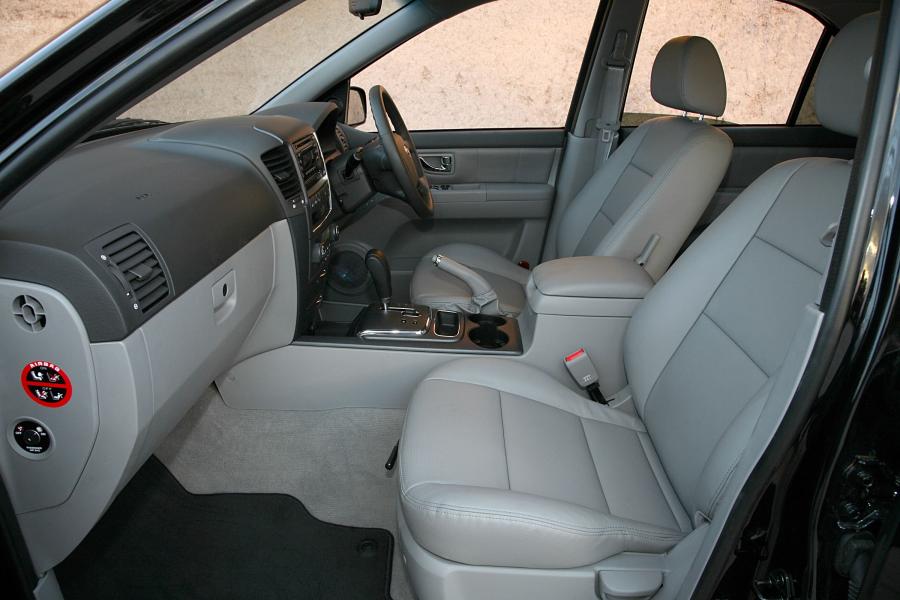  Kia Sorento 2006 года  (фото 20 из 57)
